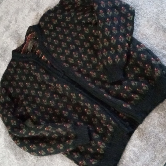Vintage Sweaters - Vitabella Norway mohair Christmas cactus sweater **missing buttons**